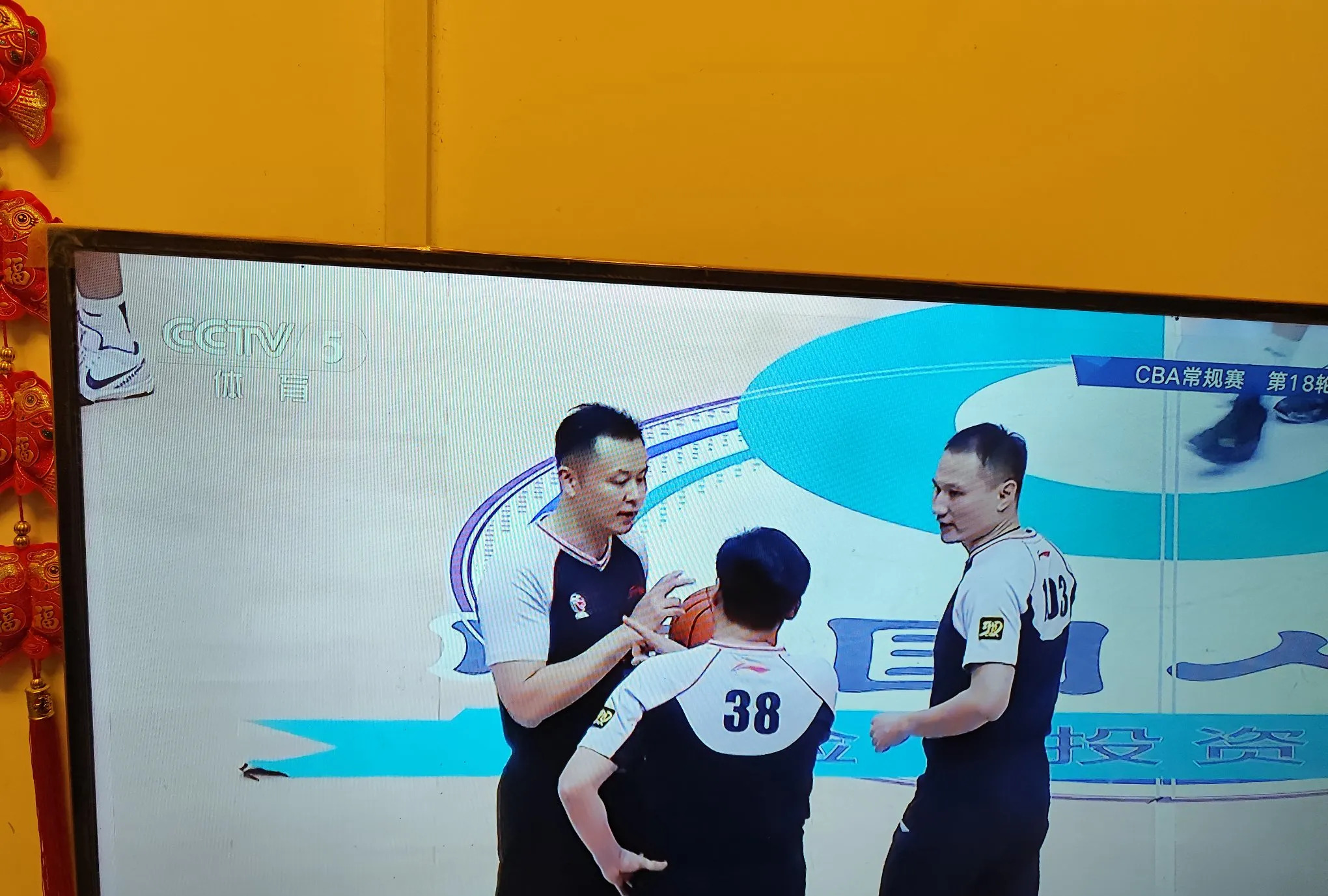 北京北控球队合练暂停，急需调整状态