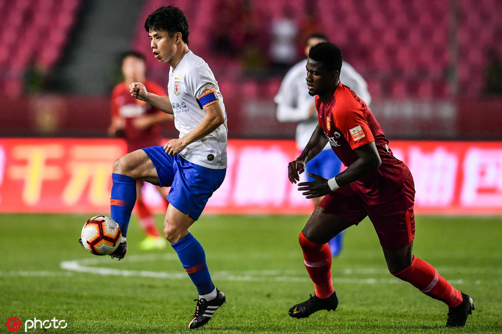 关于广州富力客场不敌天津泰达，遭遇两连败的信息