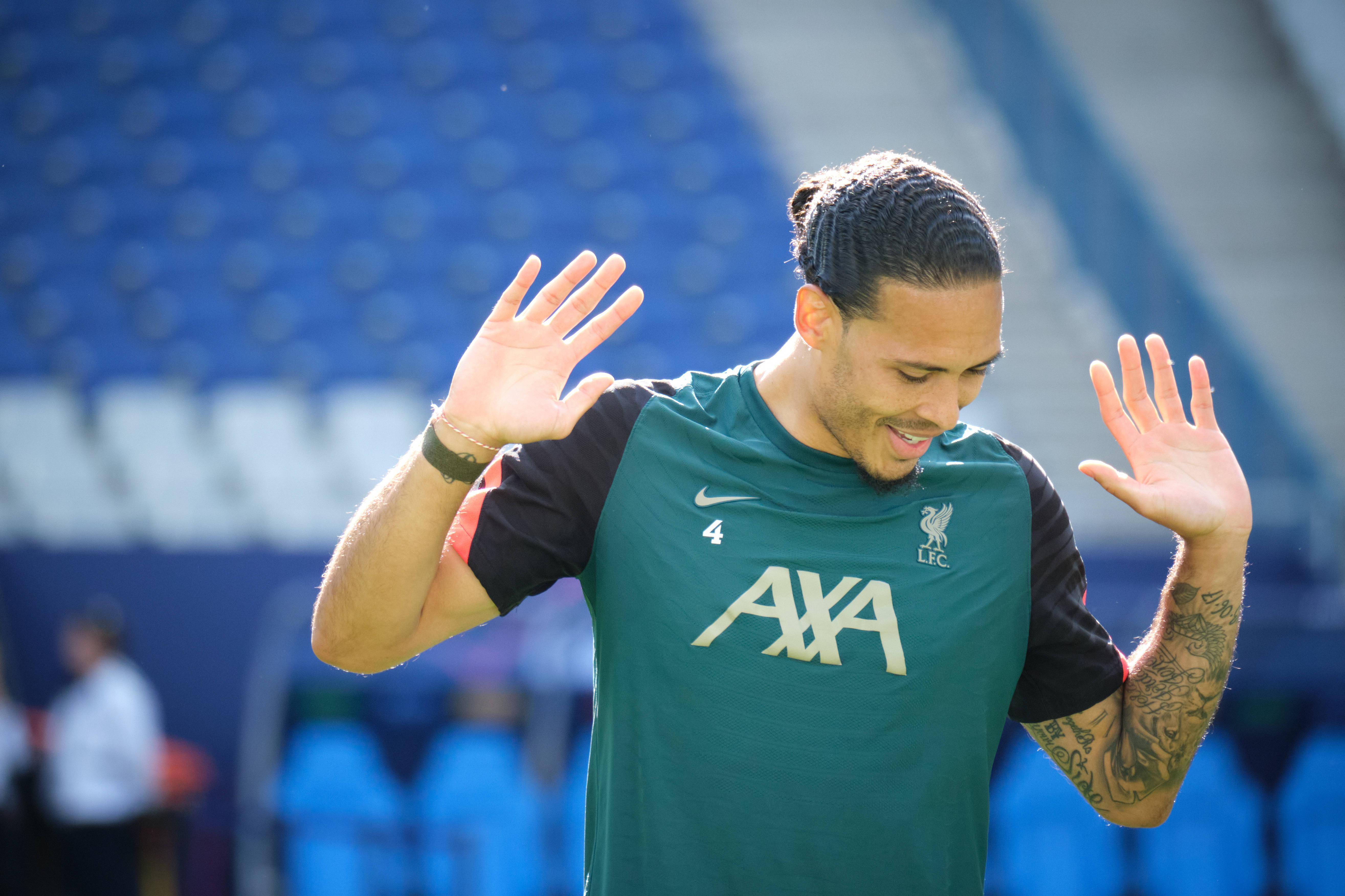 利物浦备战冠军联赛，决战时刻