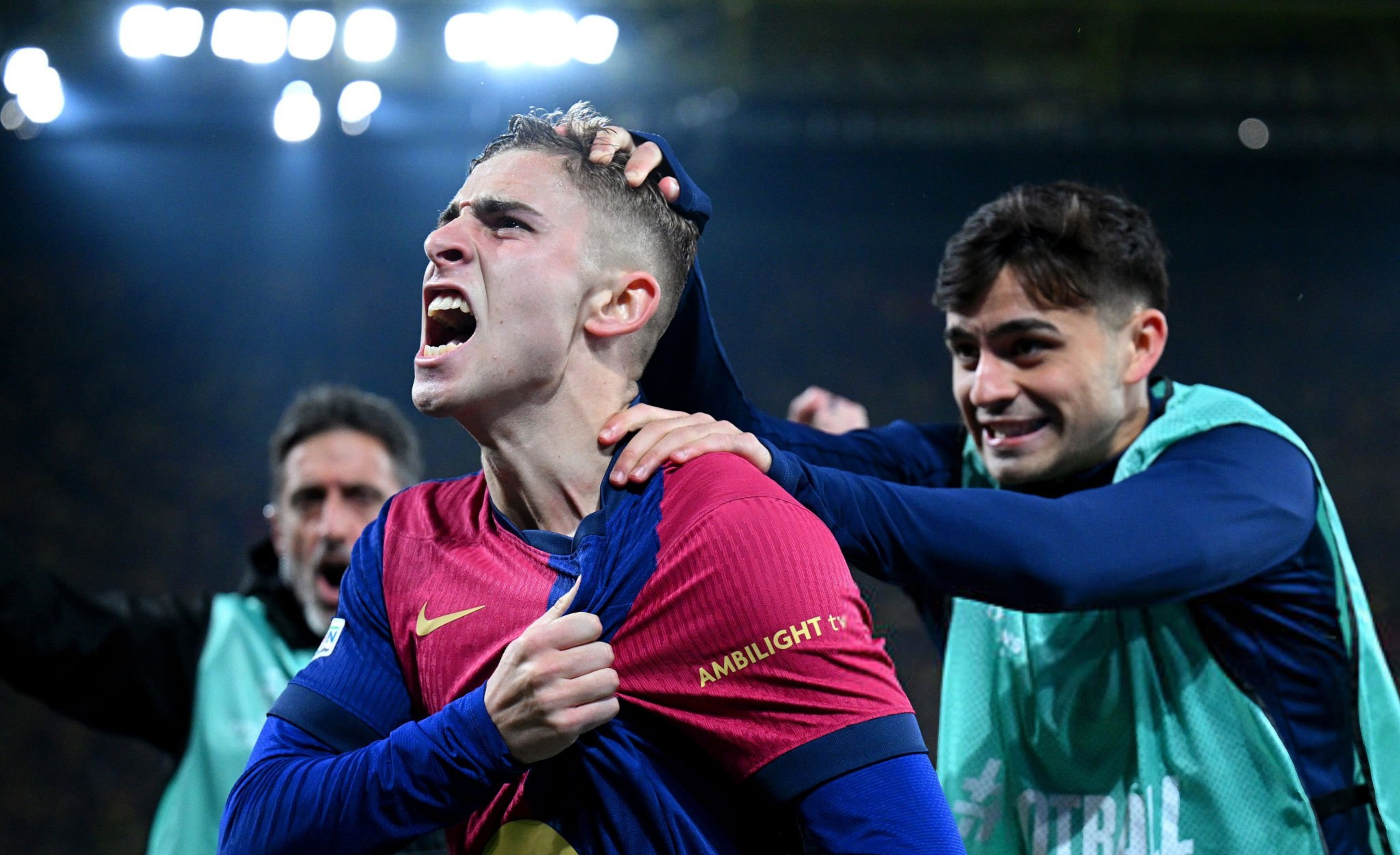 包含多特蒙德逆袭晋级，绝杀对手实现冷静逆转的词条