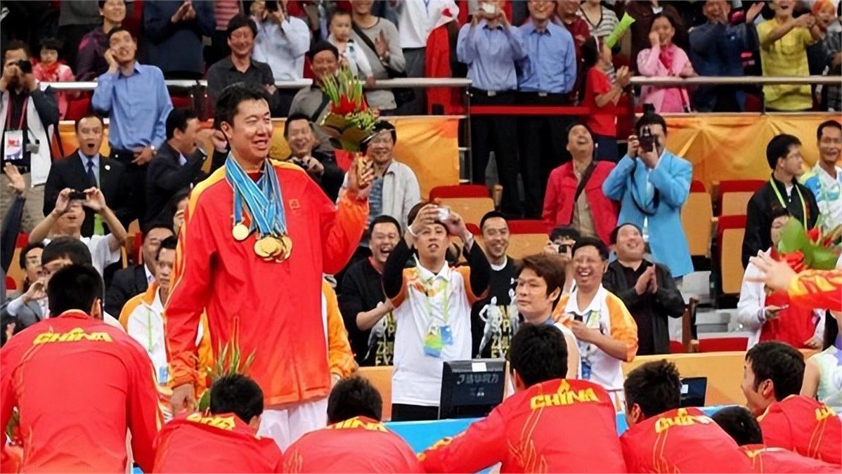 功勋老将再度崭露头角，再现辉煌时刻