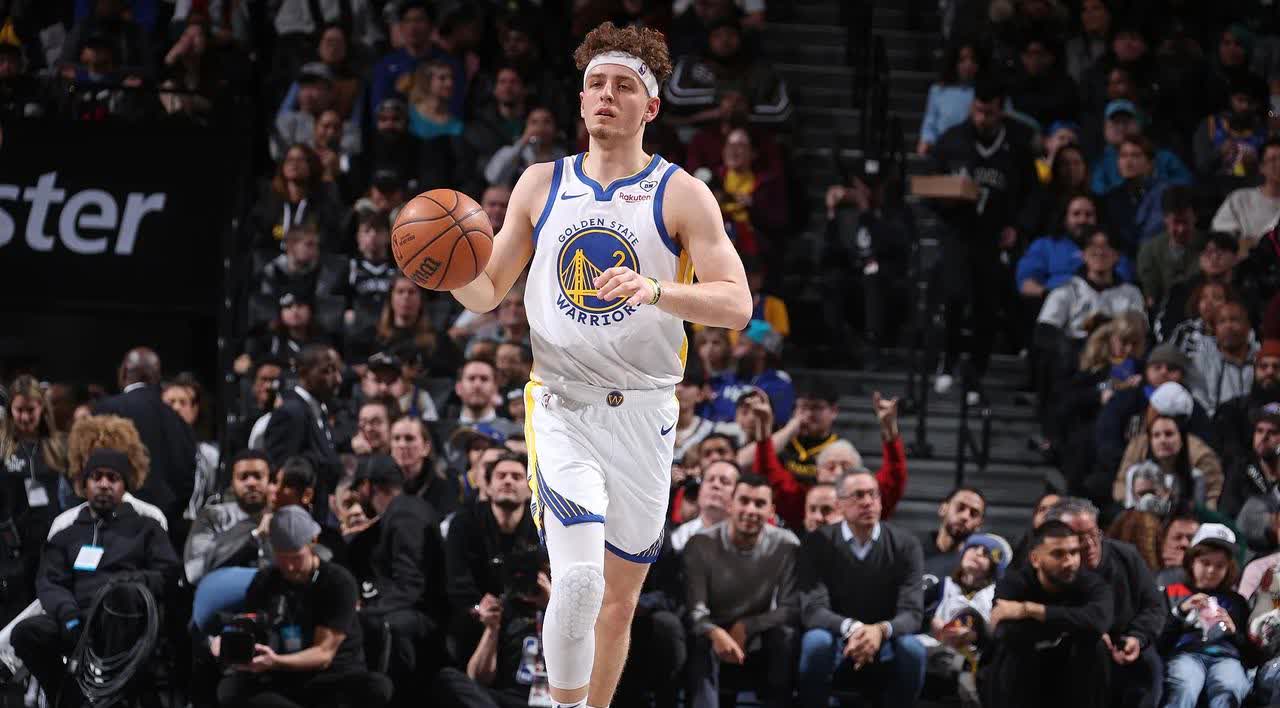 斯托拉奇砍伊戈达拉38分，步行者完胜勇士