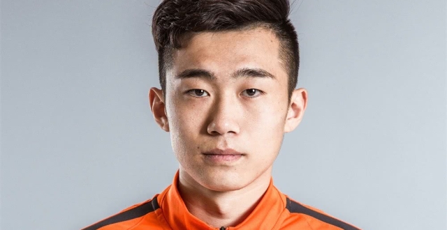 武汉卓尔压哨发力，欲力挽狂澜