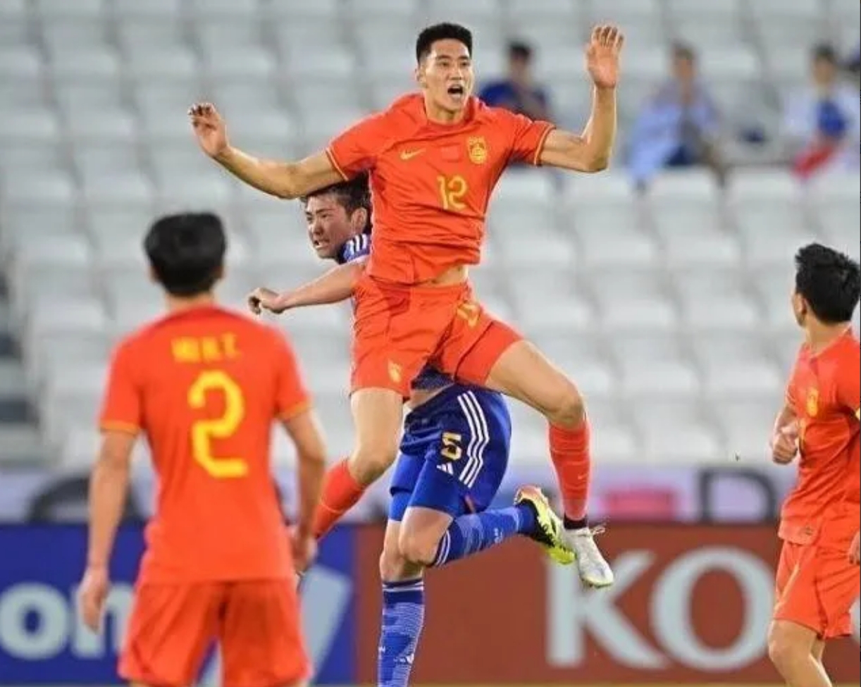 球队战术周密，赛场上谁能占据主动？的简单介绍