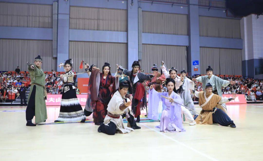 精彩纷呈的比赛让人沉浸其中！