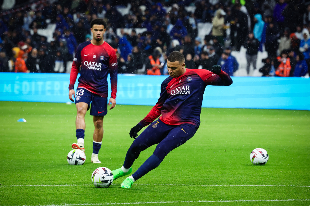 巴黎圣日耳曼客场小胜马德里竞技