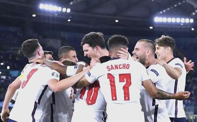 欧洲杯四分之一决赛：英格兰对阵乌克兰