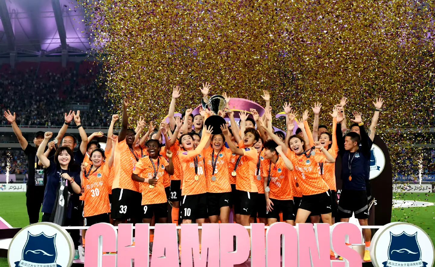 顶尖球星聚首，激战涌现冠军