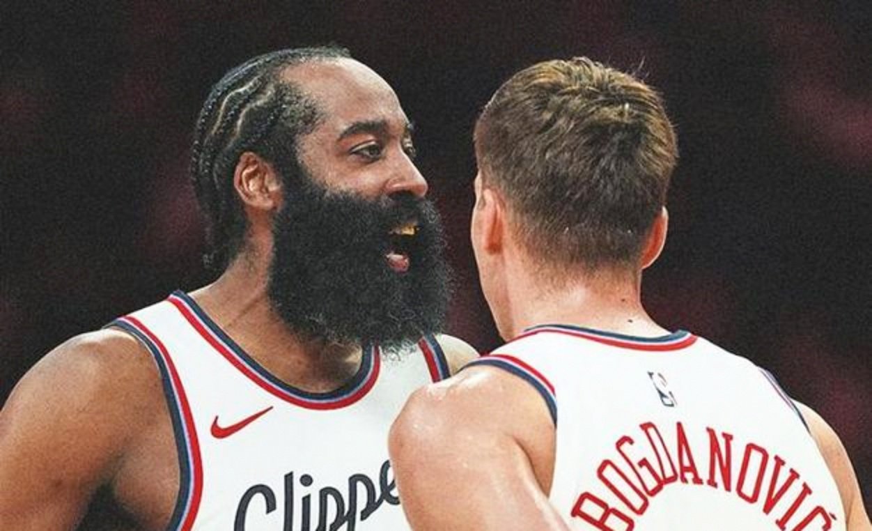 北京队横扫山东队，哈登关键制胜