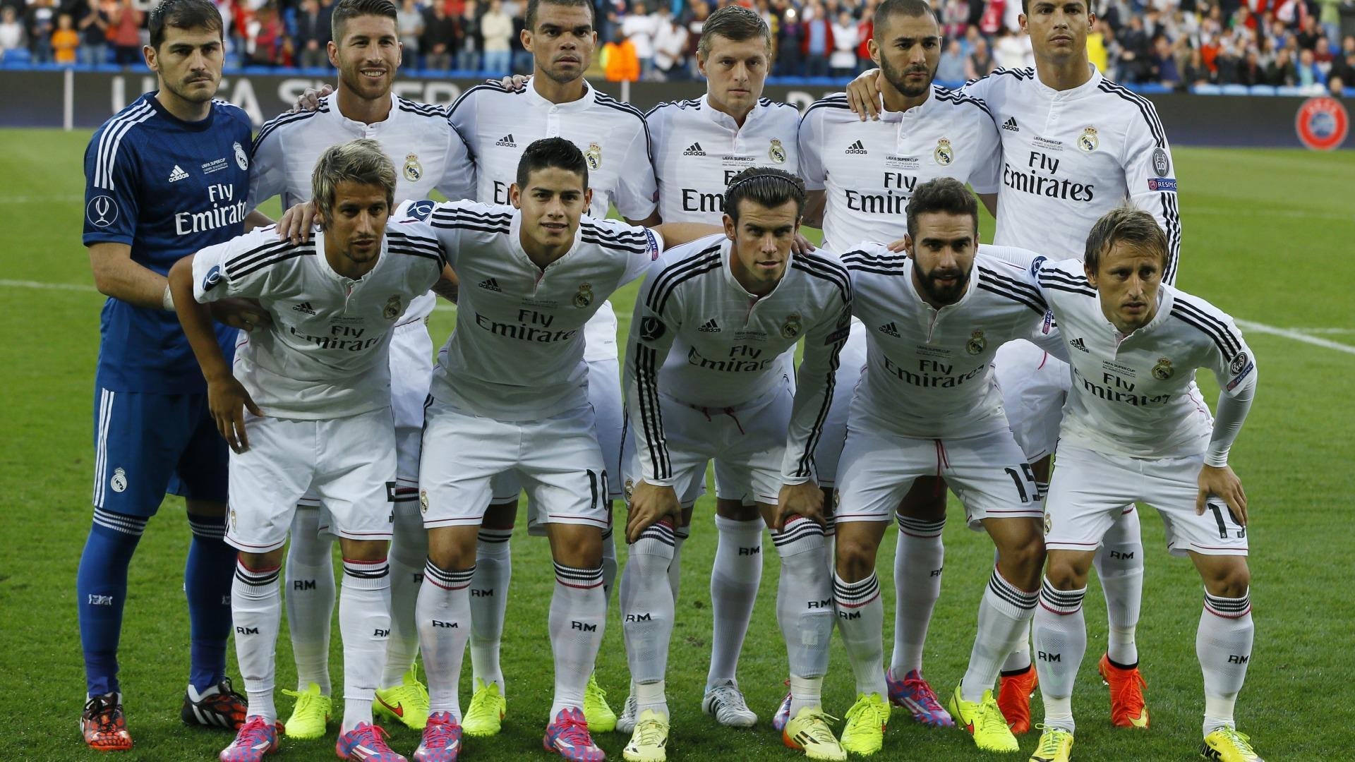 当欧冠决赛的狂热席卷全球，他在另一个球馆打出了历史级数据